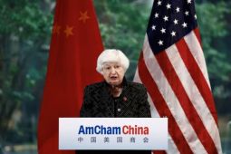 Mỹ công khai đe doạ trừng phạt ngân hàng Trung Quốc nếu tiếp tay cho các hoạt...