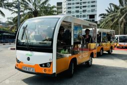 70 ôtô điện chở khách tham quan nội đô TP HCM