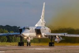 Máy bay ném bom chiến lược Tu-22M3 của Nga bị bắn hạ